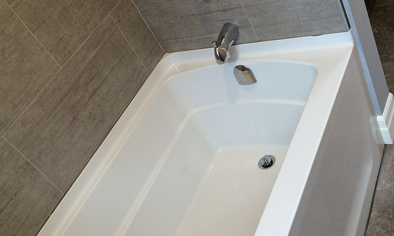 2 Bedroom 1 Bath Apa...