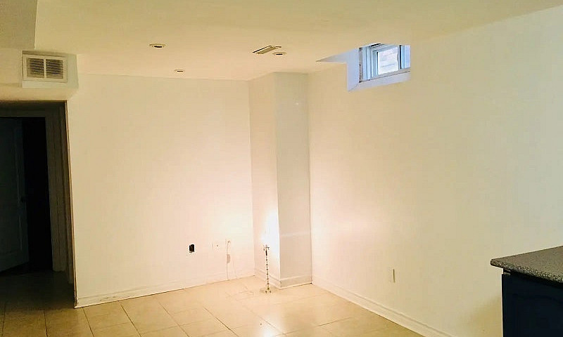 1 Bedroom Basement F...
