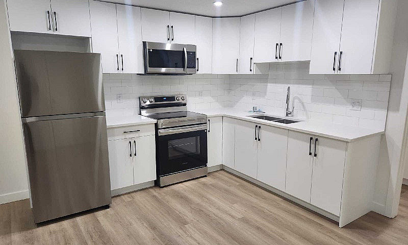 Brand New 1 Bed 1 Ba...