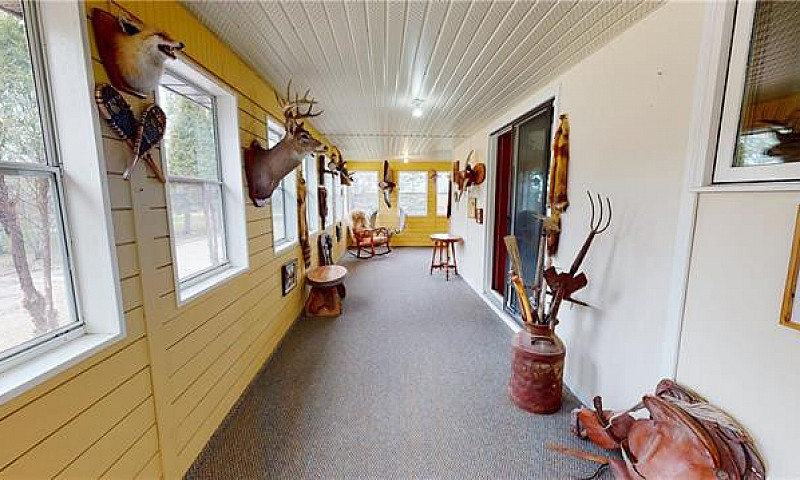 **Open House Sat. Ma...