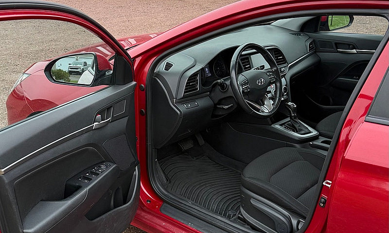 2020 Hyundai Elantra...
