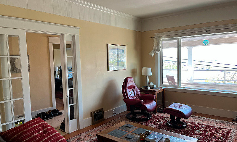 House For Rent In We...