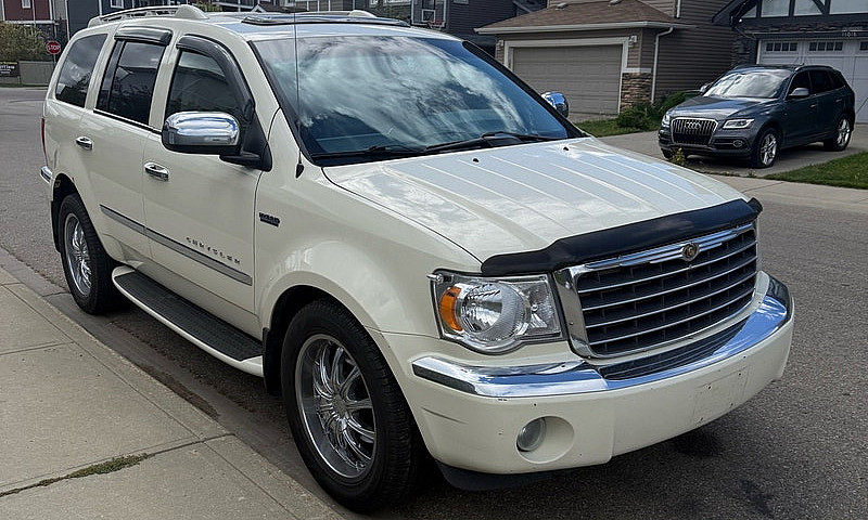 2008 Chrysler Aspen ...