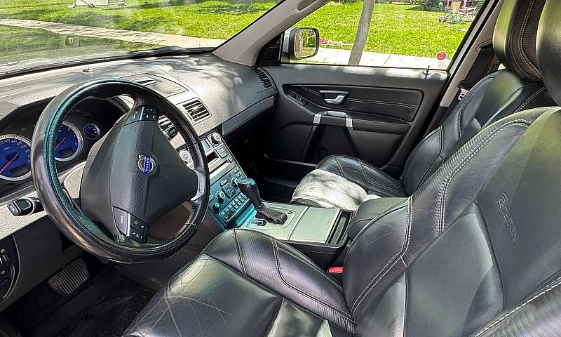 Volvo 2013 Xc90 R-De...