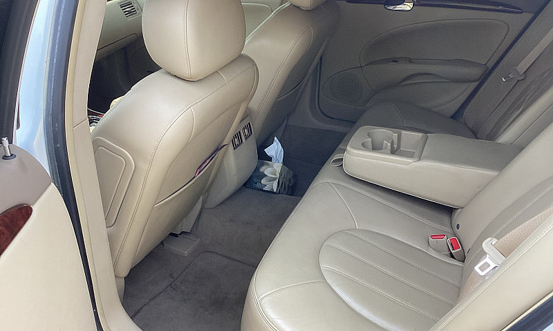 2006 Buick Lucerne...