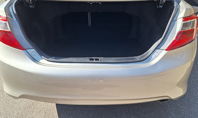2014 Toyota Camry Xl...