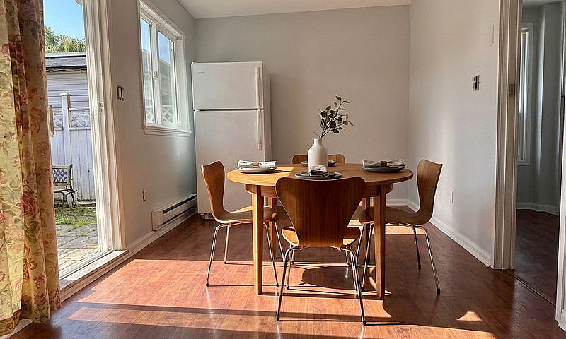 Two Bedroom Legal Wa...