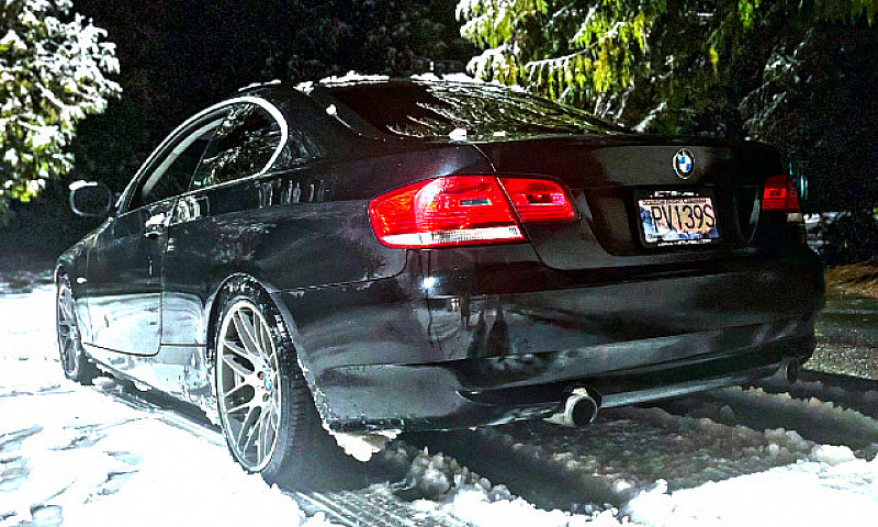 2010 Bmw 335Xi Coupe...