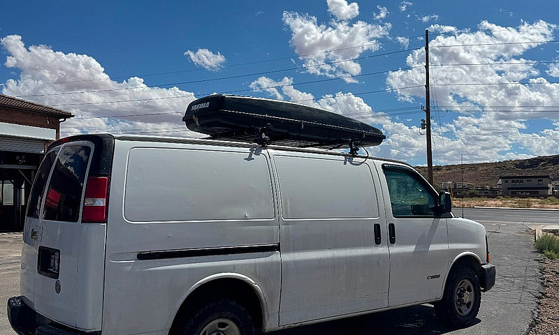 Chevrolet Express 25...