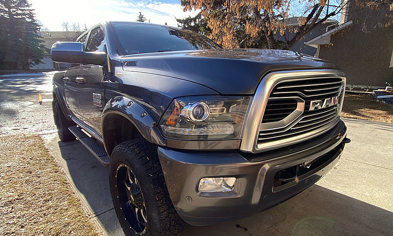 2018 3500 Limited Ra...