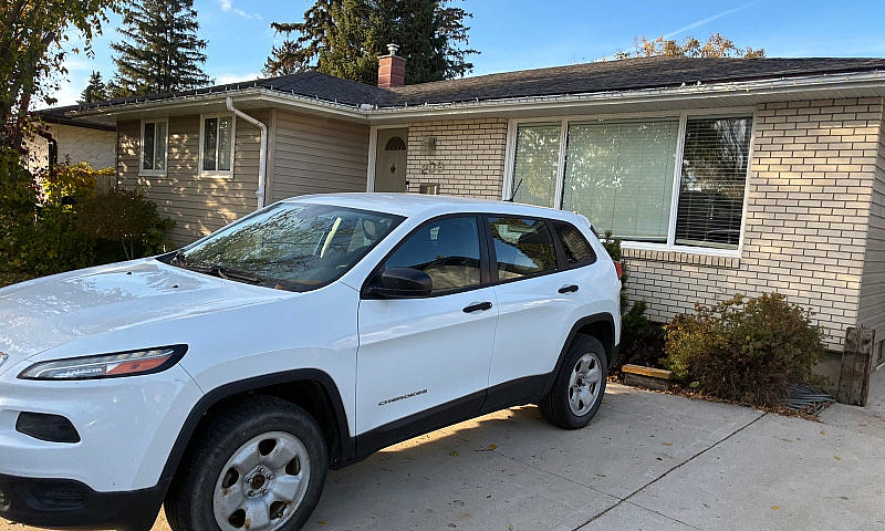 2016 Jeep Cherokee S...