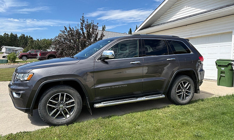 Jeep Grand Cherokee...