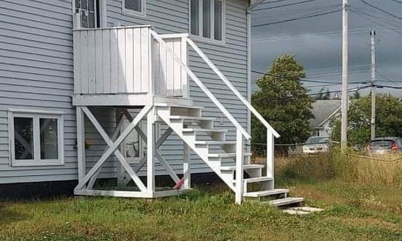 3 Bedroom House Vict...