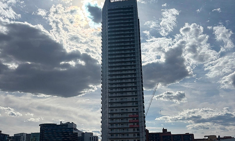 High End Apartment -...