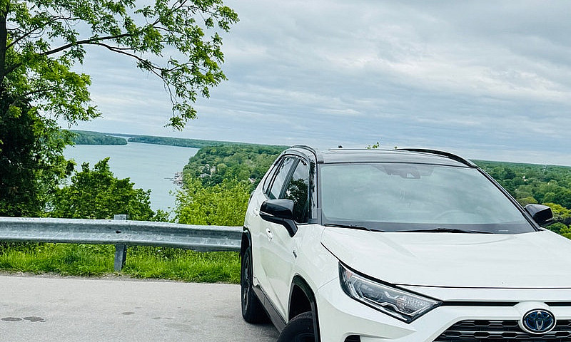 Toyota Rav4 Hybrid X...