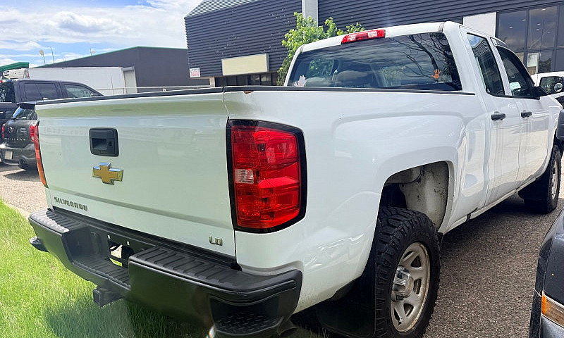 2019 Chevy Silverado...