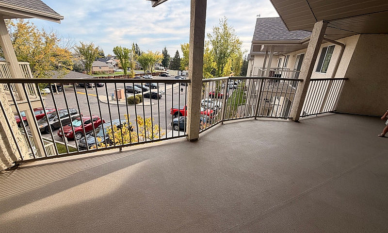 2 Bedroom 2 Bath Con...