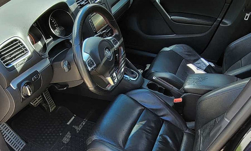2012 Volkswagen Gti...