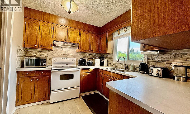 House 4 Sale In Mack...