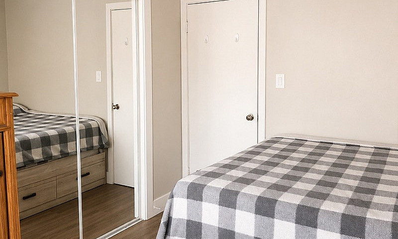 2-Bedroom Apartment ...