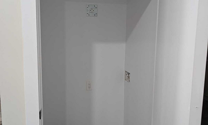 Legal Basement For R...