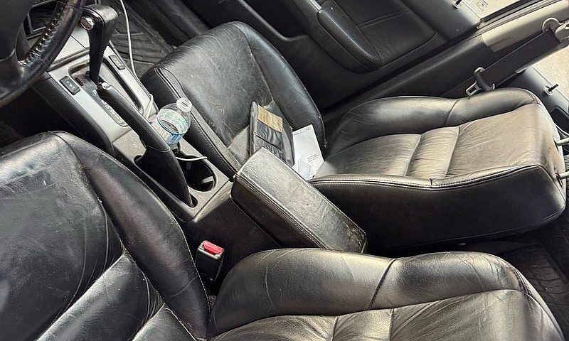 2003 Donda Accord...
