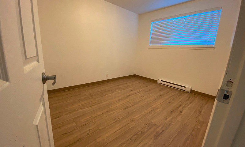 Spacious 3 Bedroom +...