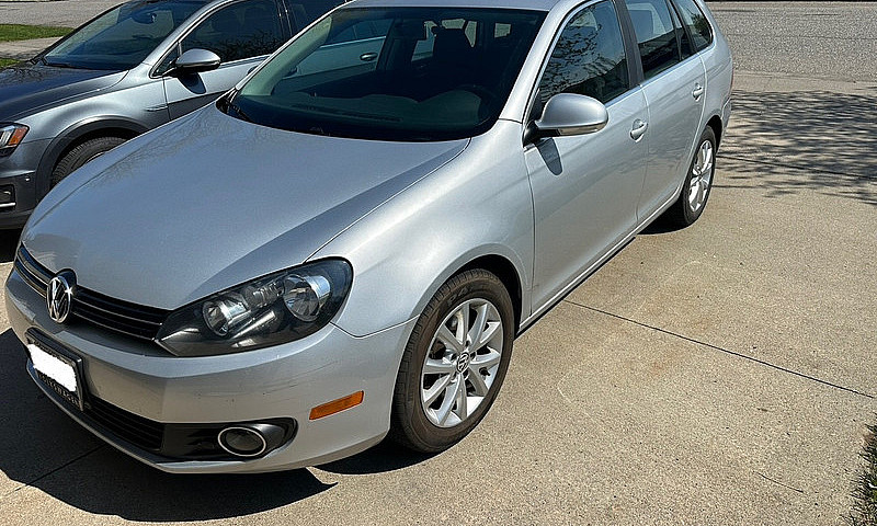 2014 Volkswagen Golf...