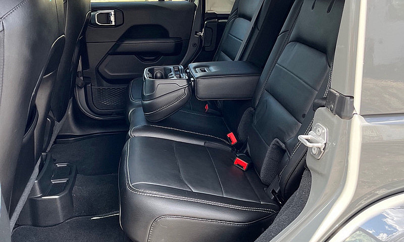 2021 Jeep Wrangler U...