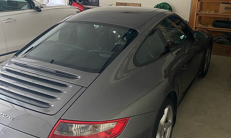 Porsche 911 Carrera ...
