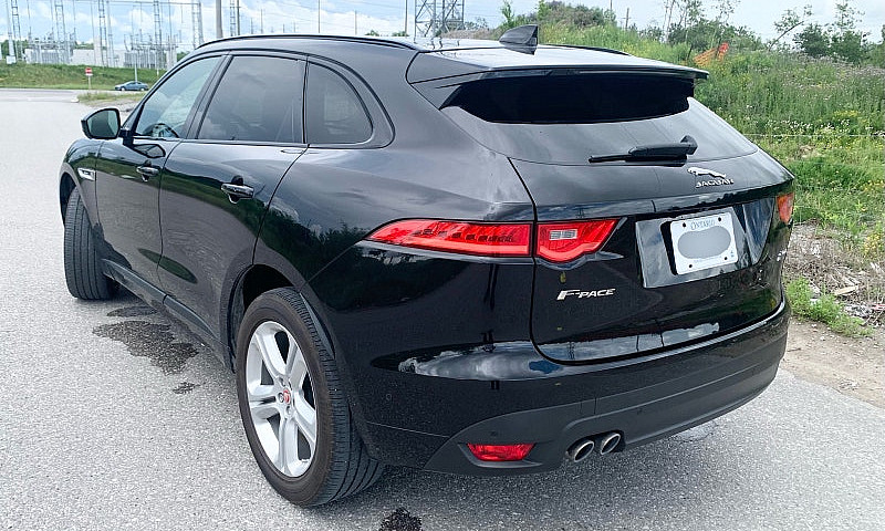 Jaguar F-Pace R-Spor...
