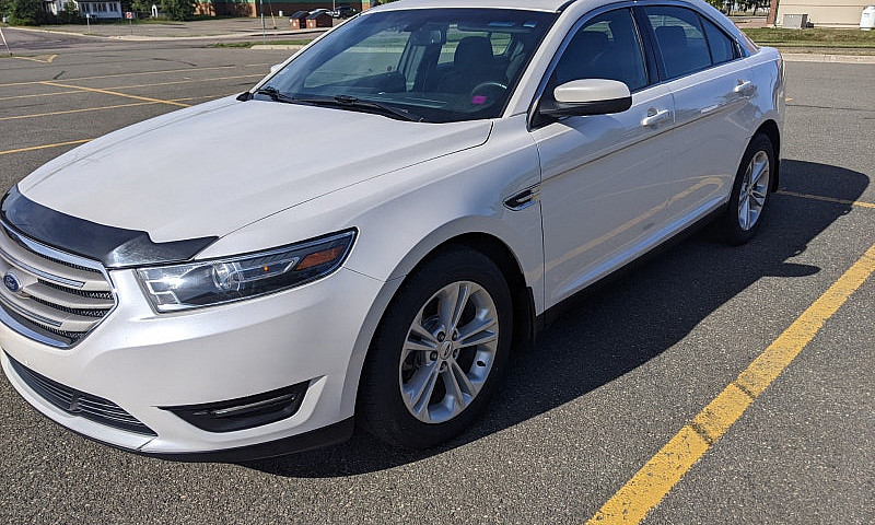 2015 Taurus Sel...