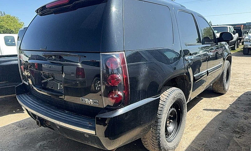 Gmc Yukon Denali...