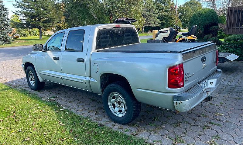 Camion Dodge Dakota ...