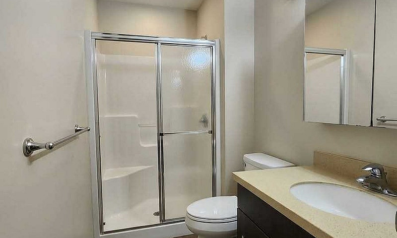 2 Beds 2 Baths Apart...