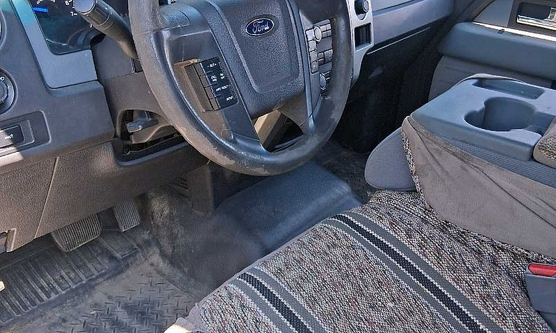 2014 Ford F-150 4X4...
