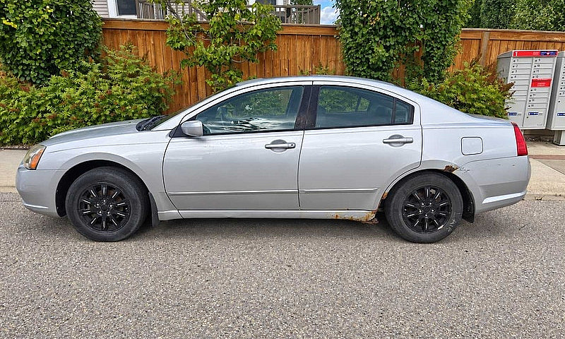 Mitsubishi Galant 20...