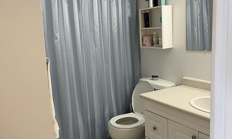 Apartment Sublet...