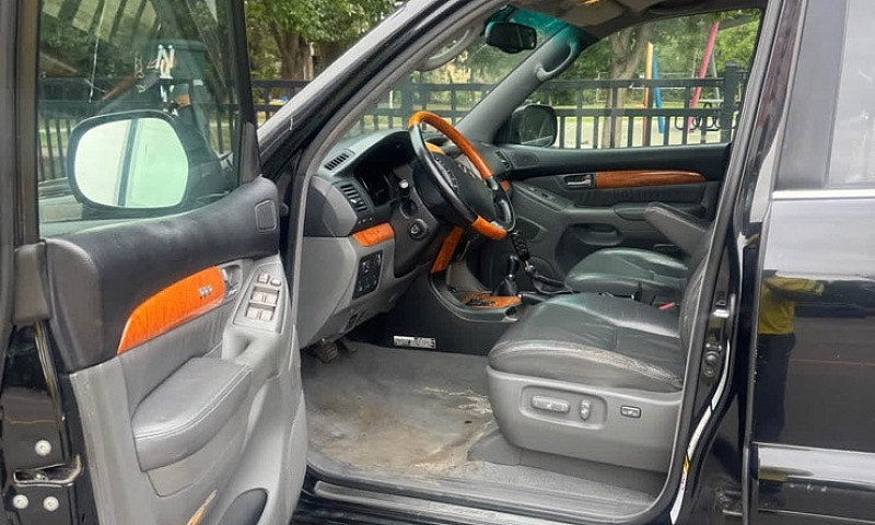 Rare 2004 Lexus Gx47...
