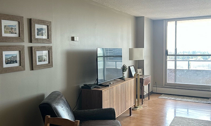 1 Bedroom Condo In G...