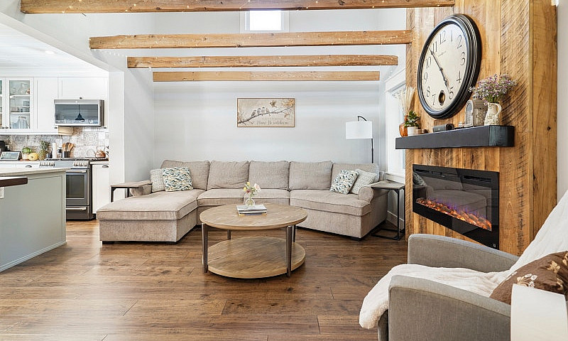 Open House — This Sa...