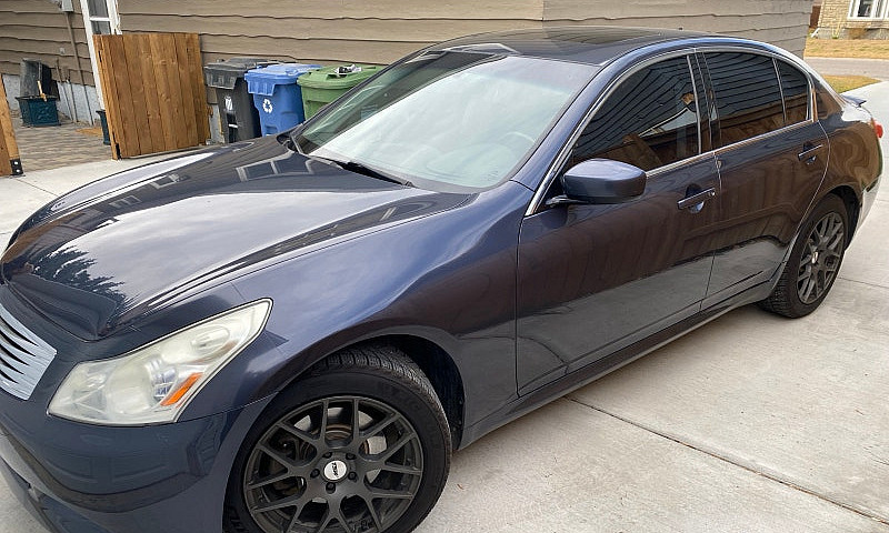 2009 Infiniti G37Xs ...