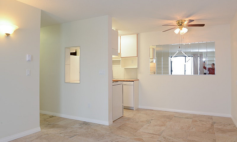 Salmon Arm- 1 & 2 Bd...