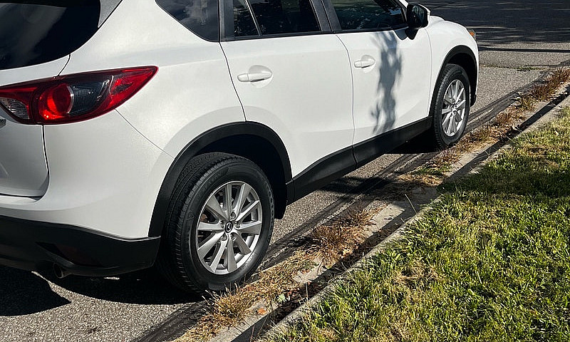 Mazda Awd 2016...