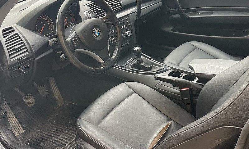 2009 Bmw 128I...