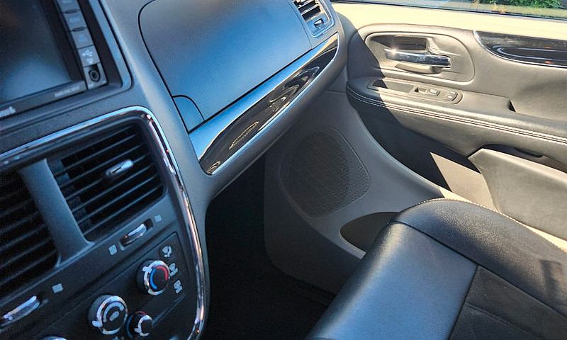 Dodge Caravan 2019...