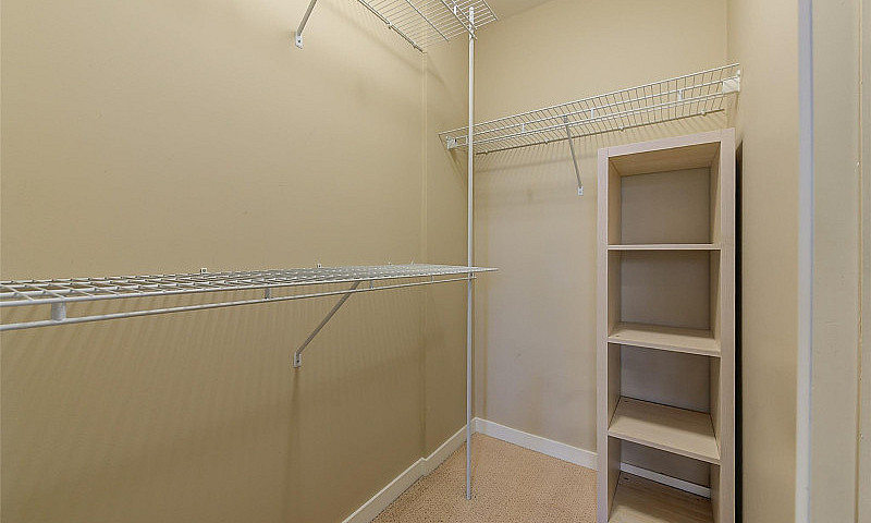 Spacious 1 Bedroom C...