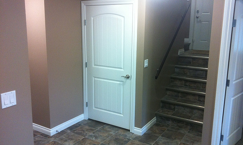 Furnished 1-Bed Bsmt...