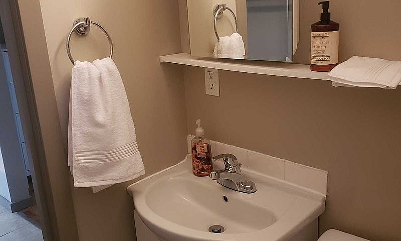 One Bedroom Suite Av...