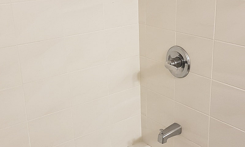 2 Bedroom Fully Furn...